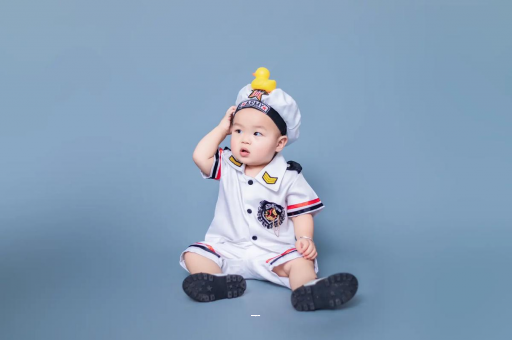 沈丘宝宝老摇头怎么回事 沈丘宝宝老摇头怎么回事